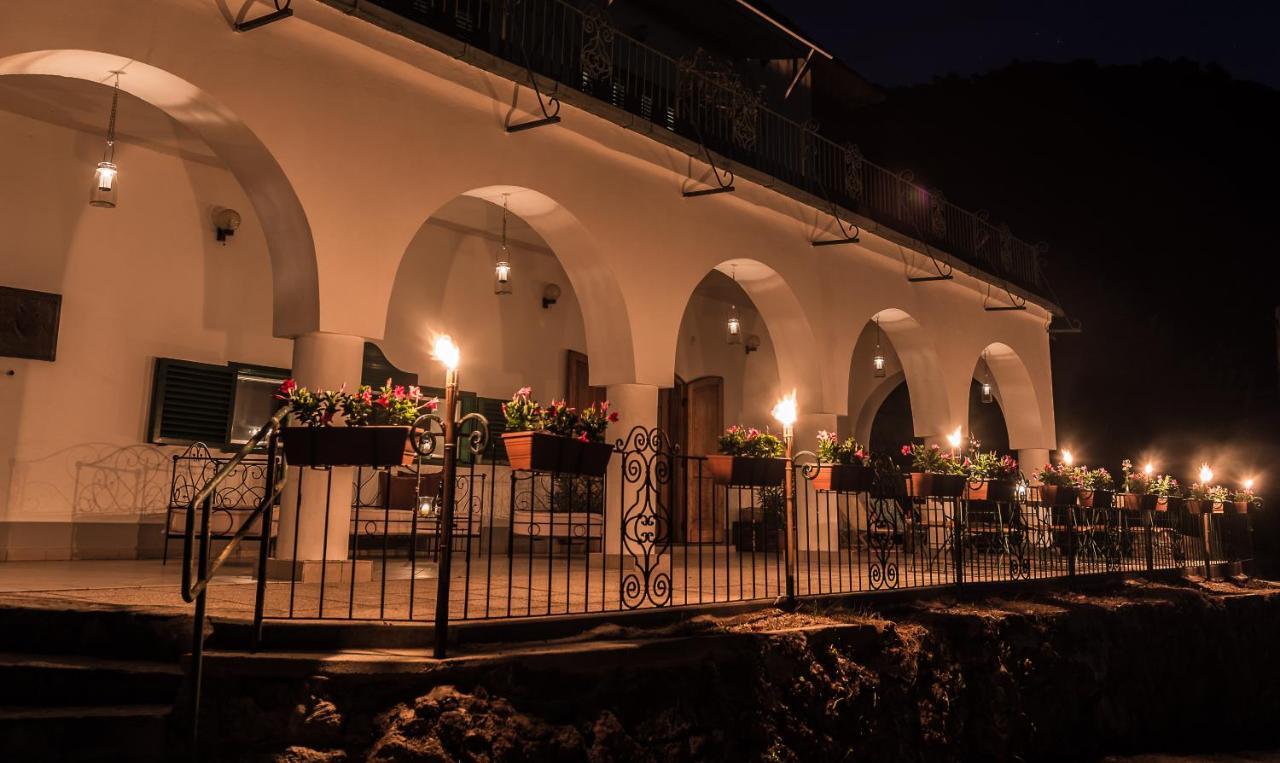 Villa Kabala Szigliget Buitenkant foto